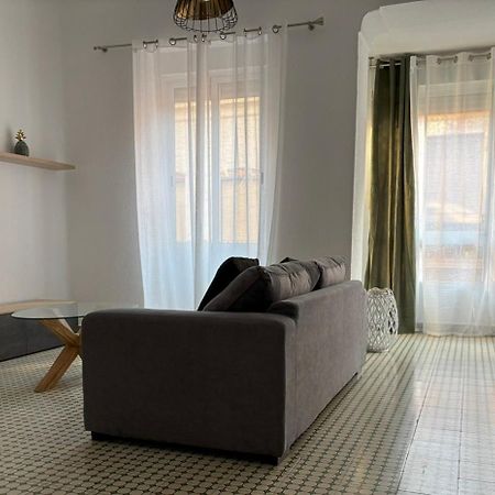 Beautiful Appartment In The Heart Of Alicante Exterior foto